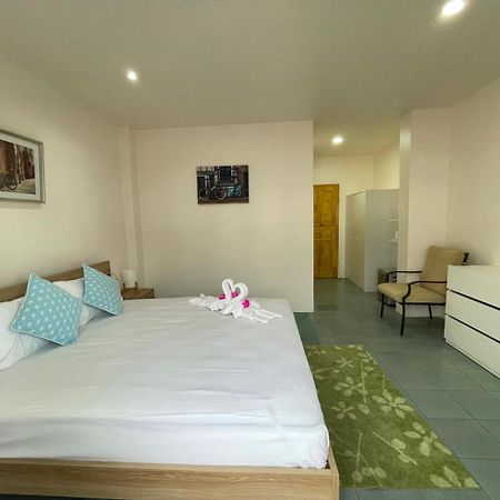 Inn Dulgence Patong 외부 사진