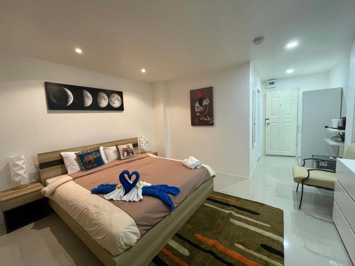 Inn Dulgence Patong 외부 사진