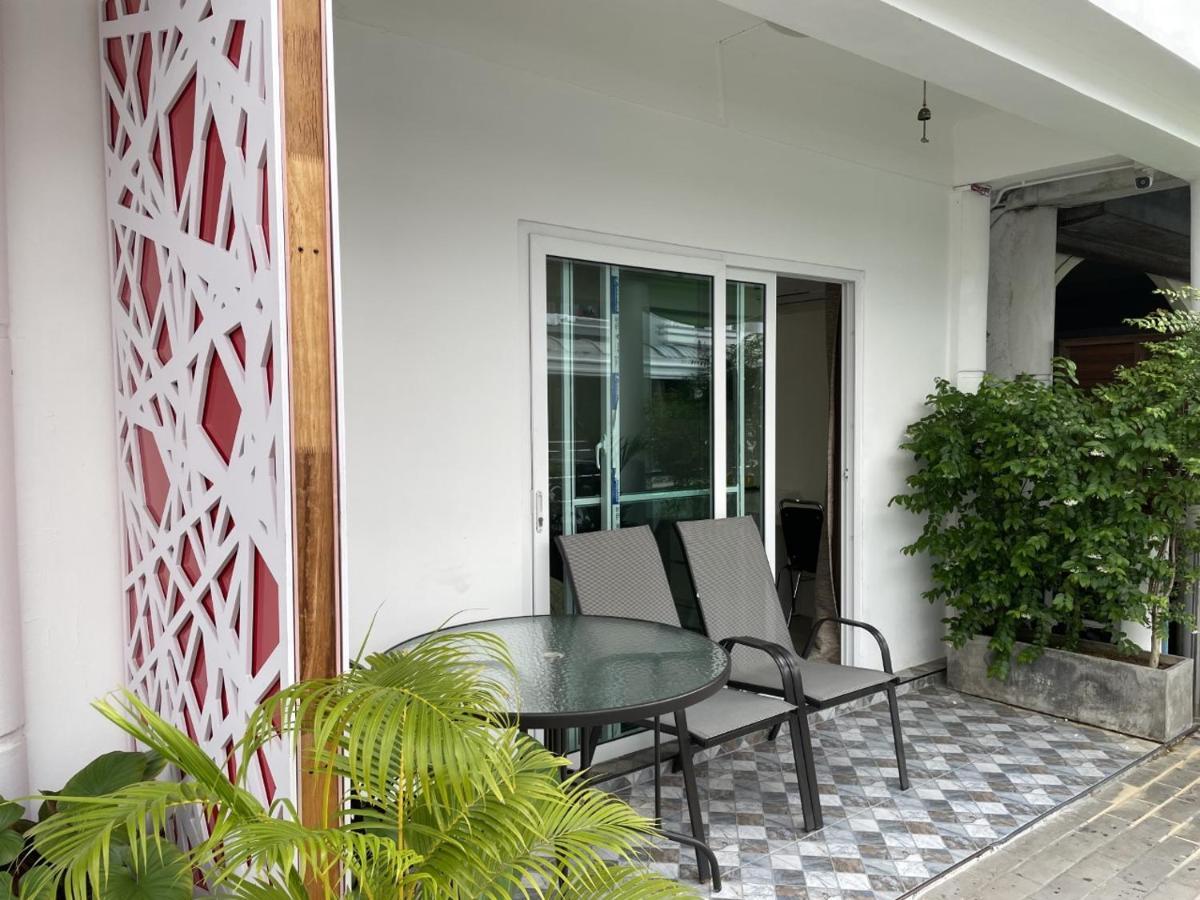 Inn Dulgence Patong 외부 사진