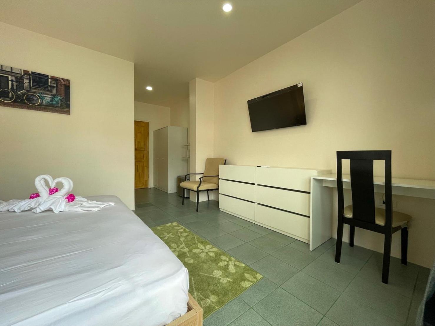 Inn Dulgence Patong 외부 사진